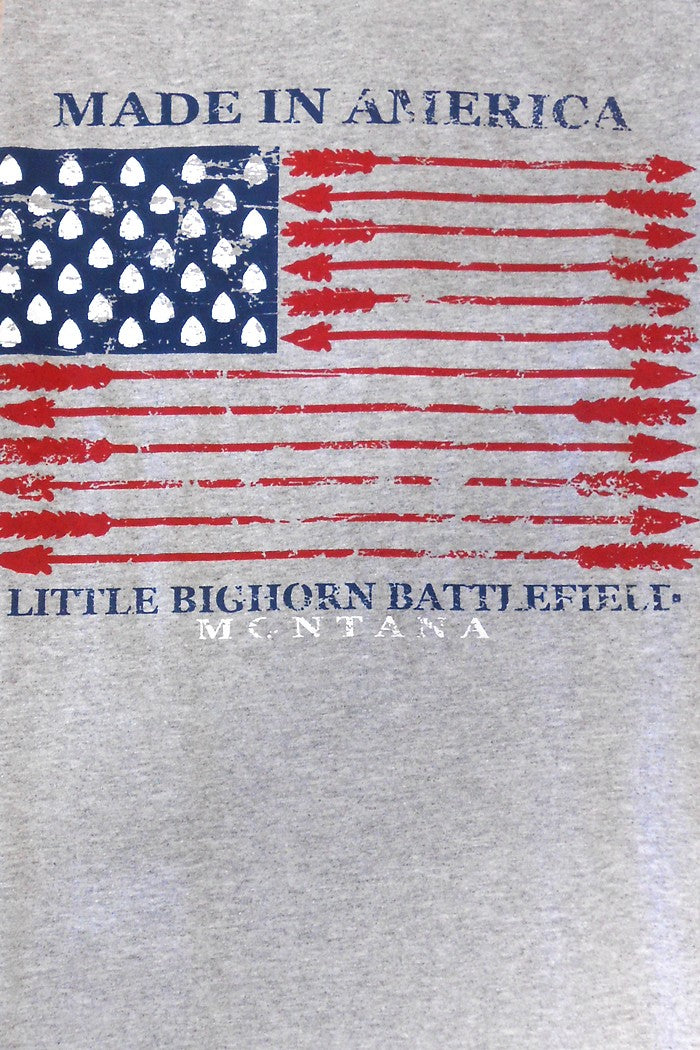Made In America, Little Bighorn Battlefield, Montana - Arrow Flag - T-Shirt